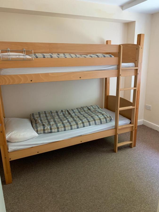 Stonehenge Hostel - Yha Affliated Cholderton エクステリア 写真